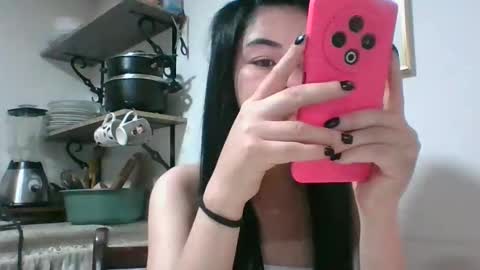 Snapshot of kitty_small69 chatting on December 22, 2025, 3:03 am kitty_small69 online show from December 22, 2025, 3:03 am