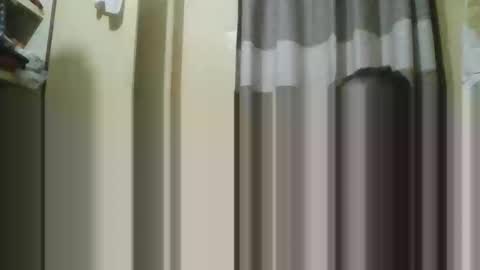 Snapshot of kitty_super chatting on February 3, 2026, 9:42 pm kitty_super online show from February 3, 2026, 9:42 pm