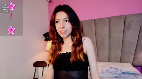 Snapshot of kittybloom_ chatting on November 24, 2025, 1:11 pm Kitty online show from November 24, 2025, 1:11 pm