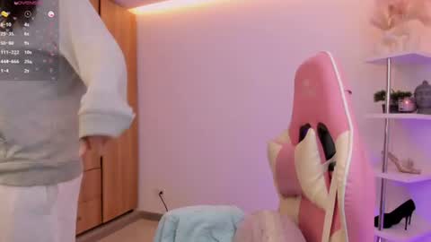 kitty online show from June 10, 2026, 1:50 am