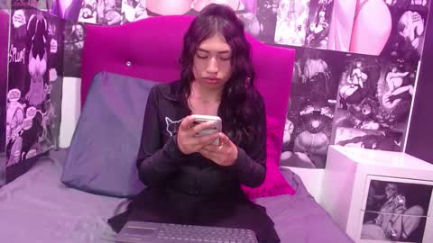 Snapshot of kittyfox07 chatting on March 21, 2026, 6:44 pm Kitty online show from March 21, 2026, 6:44 pm