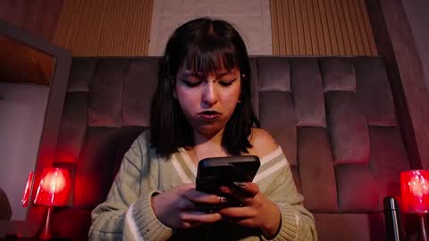 kittyhouse_hs online show from January 30, 2025, 8:32 am