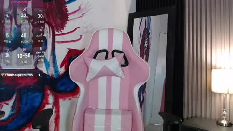 kittyhouse_hs online show from May 22, 2026, 9:53 pm