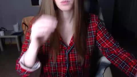 KittyloveMoon online show from April 27, 2026, 8:51 pm