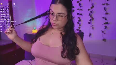 Snapshot of kittylu__ chatting on September 30, 2025, 3:00 am L FOLLOW ME ON IG kittylu online show from September 30, 2025, 3:00 am