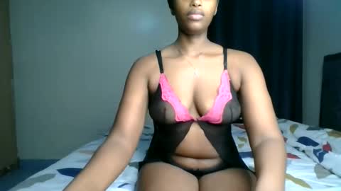 Snapshot of kittypettite chatting on May 24, 2026, 1:16 pm Kittypettite online show from May 24, 2026, 1:16 pm