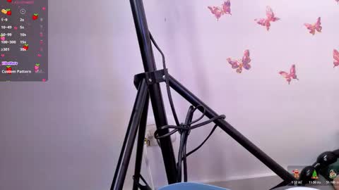 Kitty online show from November 24, 2025, 12:10 am