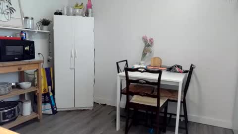 Kittyymaze online show from March 13, 2026, 5:52 pm