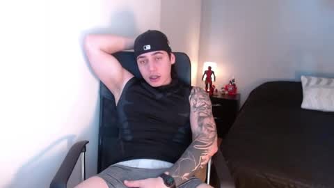 kiyo__ online show from April 9, 2026, 10:04 pm
