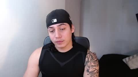 kiyo__ online show from April 16, 2026, 6:09 pm