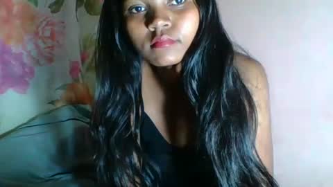 kkerenina online show from May 28, 2026, 7:11 pm