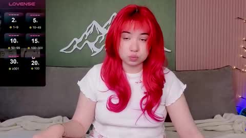 Snapshot of klee_love chatting on October 5, 2025, 4:11 am Klee online show from October 5, 2025, 4:11 am