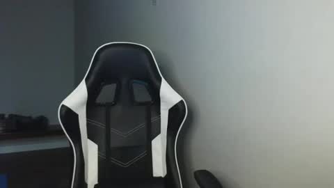 kleokills online show from February 16, 2026, 8:38 pm