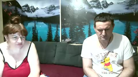 Kleosnow online show from April 2, 2026, 7:44 pm