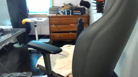 ChubbyBlkKing82 online show from June 25, 2026, 7:40 pm