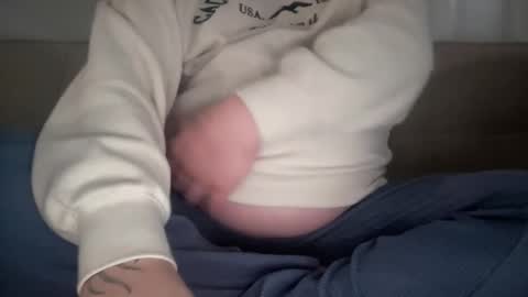 knextdoor online show from December 3, 2025, 7:23 pm