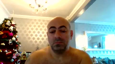 knickerwhipper online show from December 9, 2024, 9:17 am