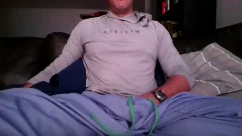 Knight3975 online show from February 28, 2026, 9:54 am