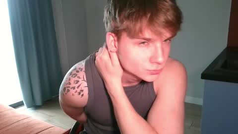 Snapshot of knotsiemens chatting on May 20, 2026, 5:13 am Adam online show from May 20, 2026, 5:13 am
