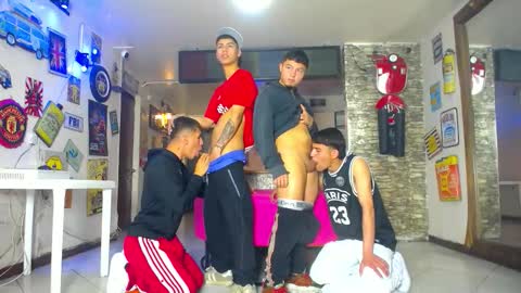 kobayaske online show from September 30, 2025, 9:42 pm