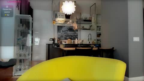 Snapshot of kokonut__ chatting on January 28, 2025, 10:56 pm Lisa online show from January 28, 2025, 10:56 pm