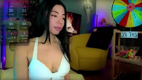 Snapshot of kokonut__ chatting on January 5, 2026, 5:27 pm Lisa online show from January 5, 2026, 5:27 pm