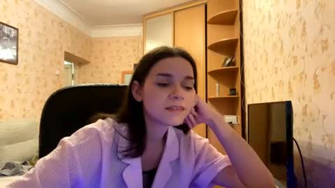 Snapshot of komerialimer chatting on July 8, 2026, 7:51 pm Eva online show from July 8, 2026, 7:51 pm