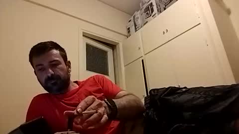 kopepe251664 online show from May 12, 2026, 2:14 pm
