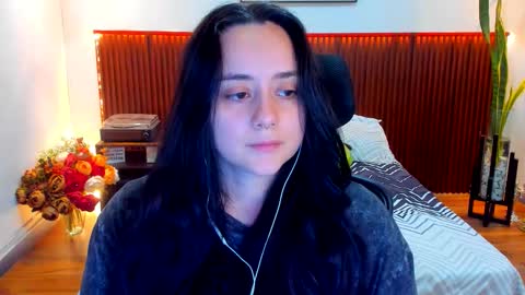 Snapshot of kora_shadow chatting on December 19, 2025, 6:37 pm Kora Shadow online show from December 19, 2025, 6:37 pm