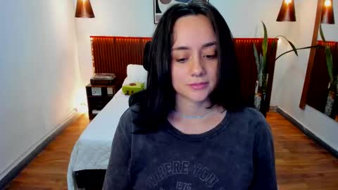 Snapshot of kora_shadow chatting on February 25, 2026, 7:23 pm Kora Shadow online show from February 25, 2026, 7:23 pm