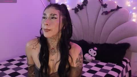 korolova online show from December 21, 2025, 10:28 pm