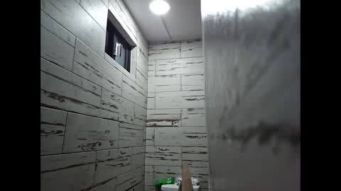 Snapshot of koto420 chatting on January 25, 2025, 2:15 am Koto Bombon online show from January 25, 2025, 2:15 am