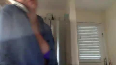 koyoteej online show from March 1, 2025, 10:42 pm