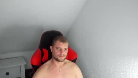 Bartek online show from November 9, 2025, 11:47 pm