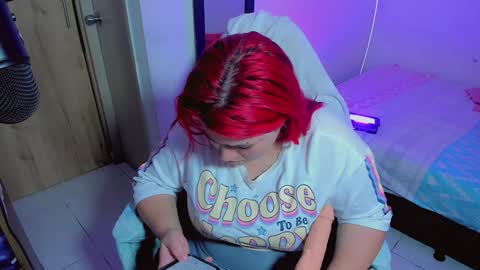 Snapshot of kpayton99 chatting on January 10, 2025, 3:07 am Khloe online show from January 10, 2025, 3:07 am