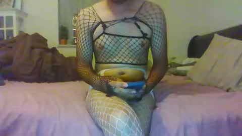 kpcloud255498 online show from April 24, 2026, 2:36 am