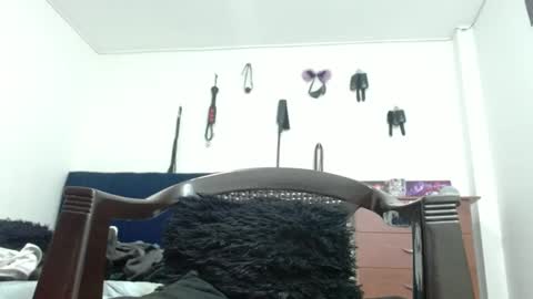 kratos_and_afrodita online show from September 16, 2025, 5:03 pm