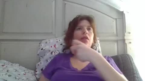 krazyred1027 online show from February 19, 2026, 10:22 am