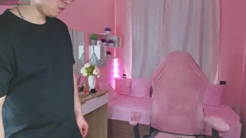 kris_braun online show from March 5, 2026, 5:25 am