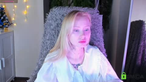 kris_grant online show from December 27, 2024, 10:12 am