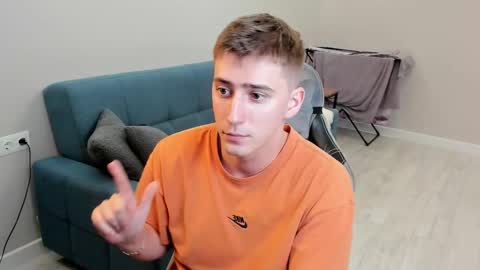 krishort online show from March 3, 2025, 2:37 pm