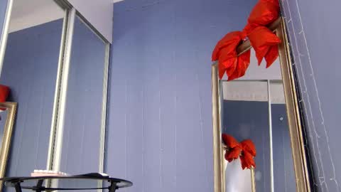 Snapshot of kriskras__ chatting on February 26, 2026, 5:17 am kriskras__ online show from February 26, 2026, 5:17 am