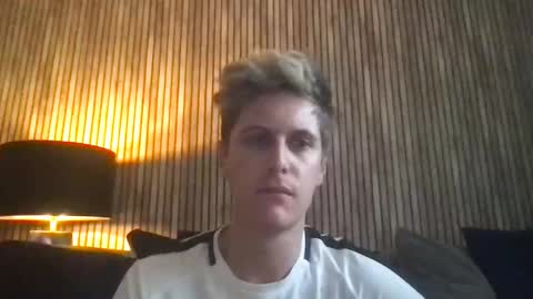 krisl77 online show from March 31, 2026, 5:13 pm