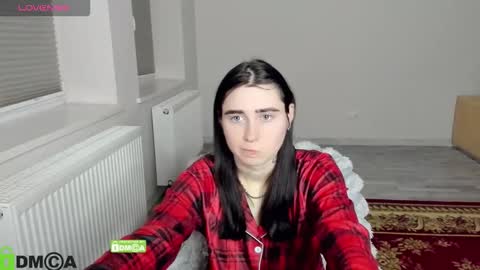 KrissLimada online show from March 12, 2026, 9:43 pm