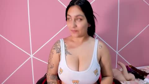 kristal online show from October 4, 2025, 11:36 pm
