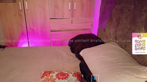 Snapshot of kristalina5 chatting on September 23, 2025, 2:03 am camila  online show from September 23, 2025, 2:03 am