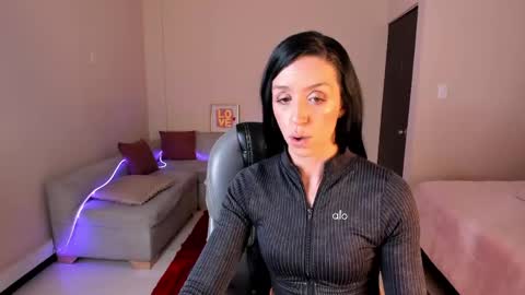 Sophia online show from May 12, 2026, 8:39 pm