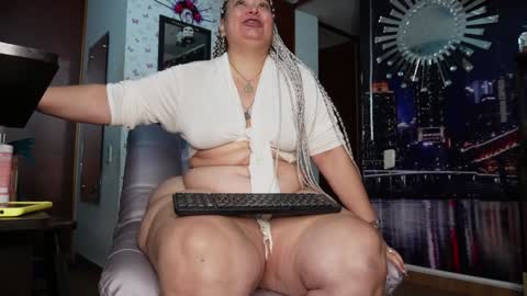 Snapshot of kristenhill1 chatting on December 30, 2024, 8:43 am Kristen online show from December 30, 2024, 8:43 am