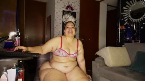 Snapshot of kristenhill1 chatting on February 3, 2025, 9:19 am Kristen online show from February 3, 2025, 9:19 am