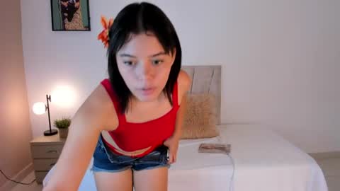 kristhal  online show from June 17, 2026, 12:29 pm